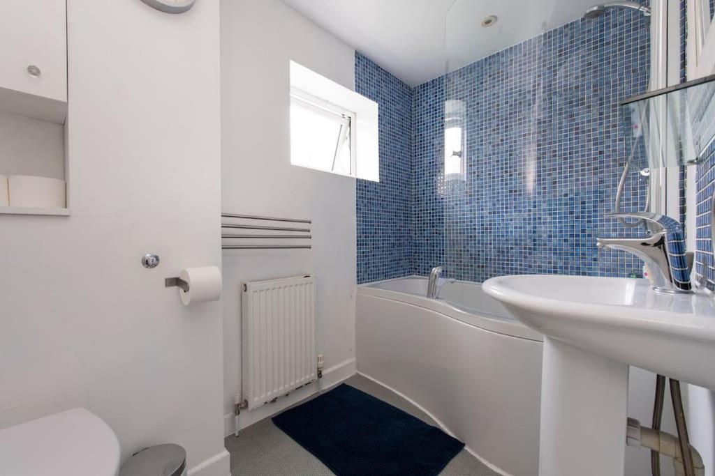 Lovely 2-Bed 15 Minutes To Central 伦敦 外观 照片