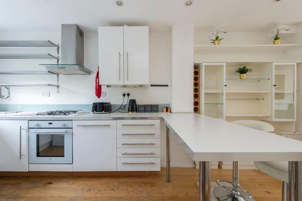 Lovely 2-Bed 15 Minutes To Central 伦敦 外观 照片