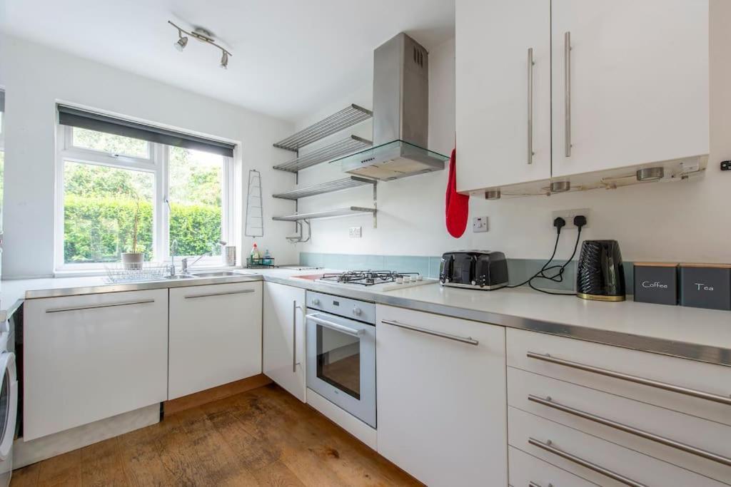 Lovely 2-Bed 15 Minutes To Central 伦敦 外观 照片