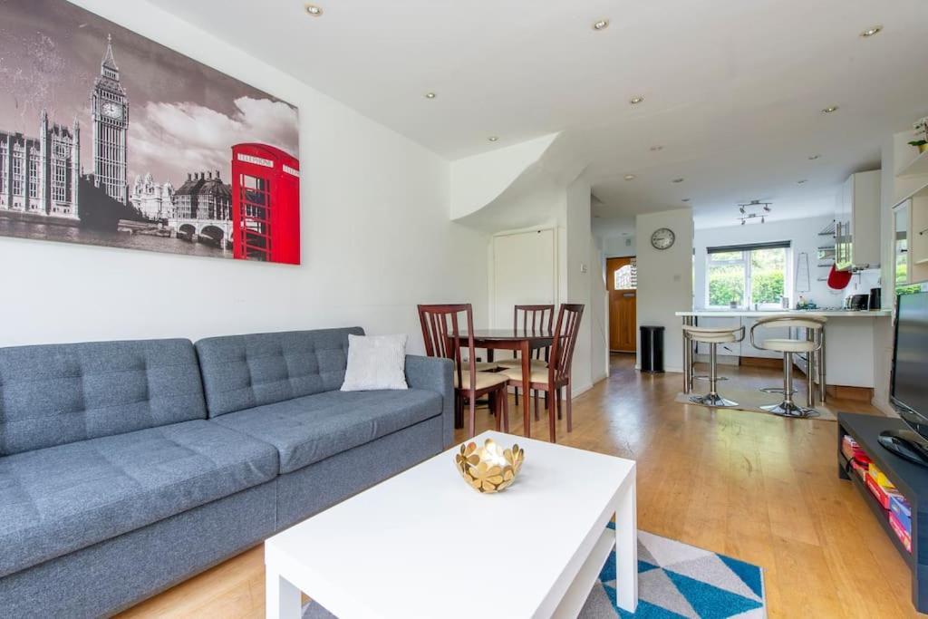 Lovely 2-Bed 15 Minutes To Central 伦敦 外观 照片